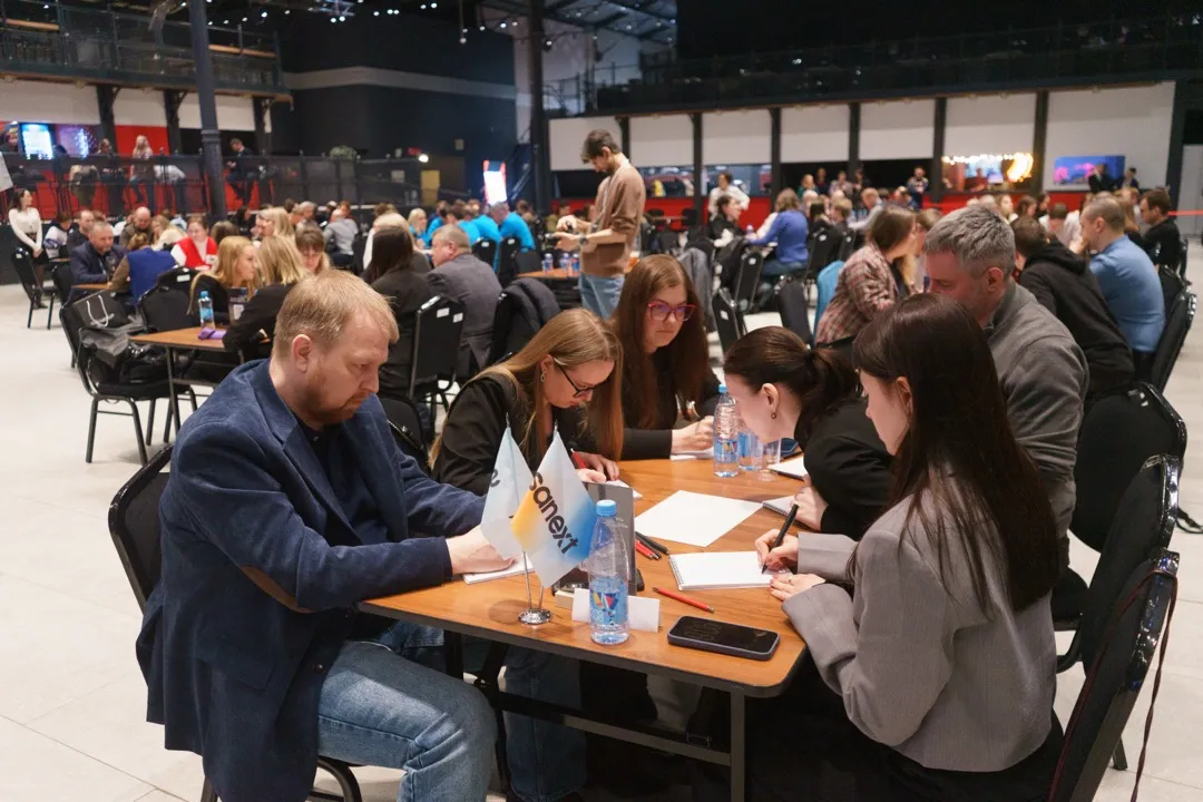 Играем, чтобы помогать: SANEXT на турнире «Что? Где? Когда?»